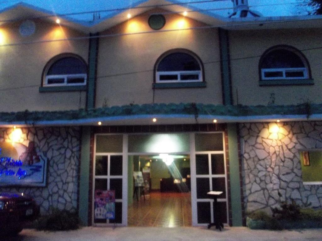 Hotel Ribiera Del Lago Peten Itza San Roman Екстериор снимка