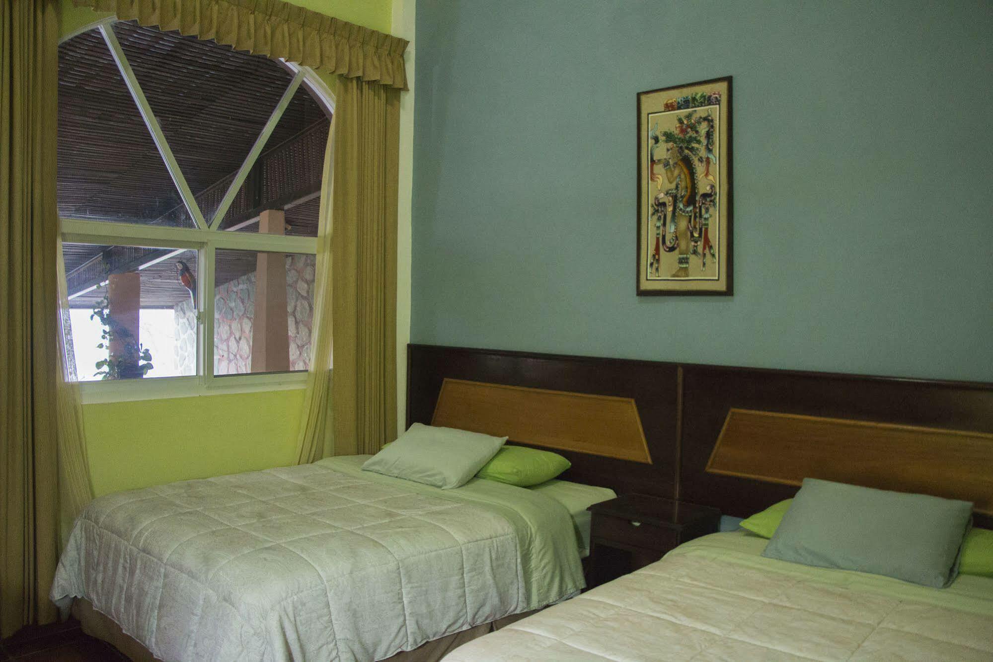 Hotel Ribiera Del Lago Peten Itza San Roman Екстериор снимка