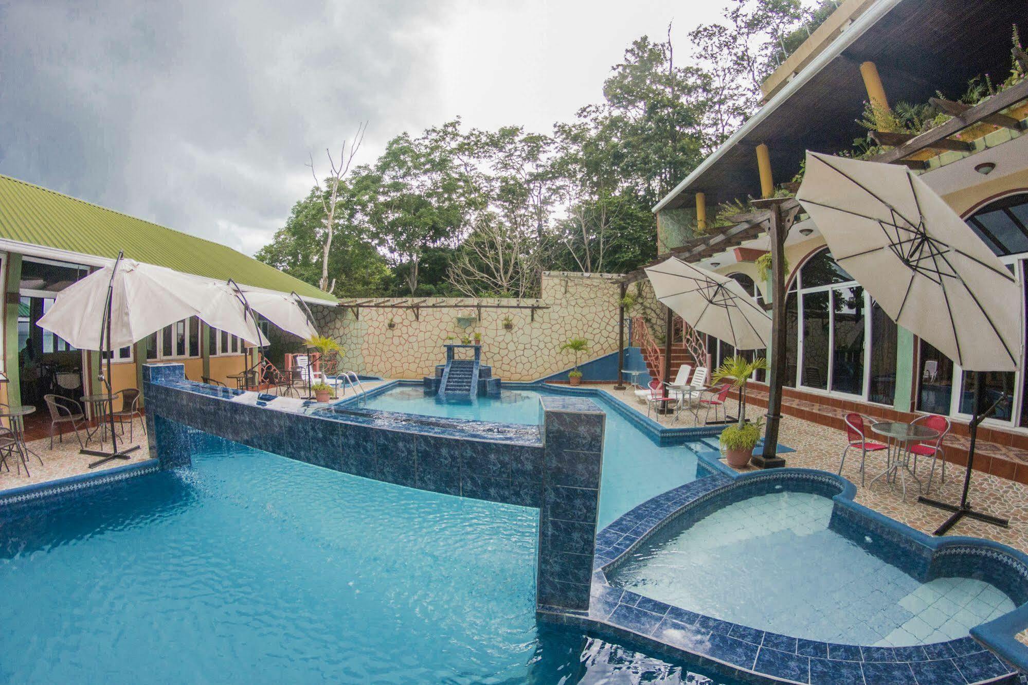 Hotel Ribiera Del Lago Peten Itza San Roman Екстериор снимка